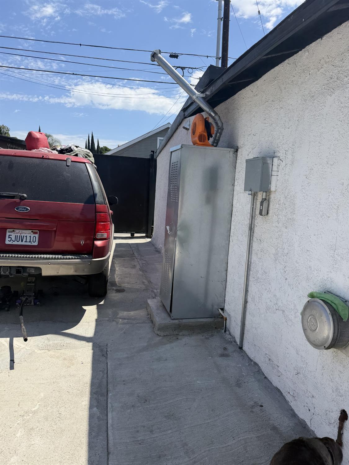 7114 Miramonte Blvd, Los Angeles, CA 90001