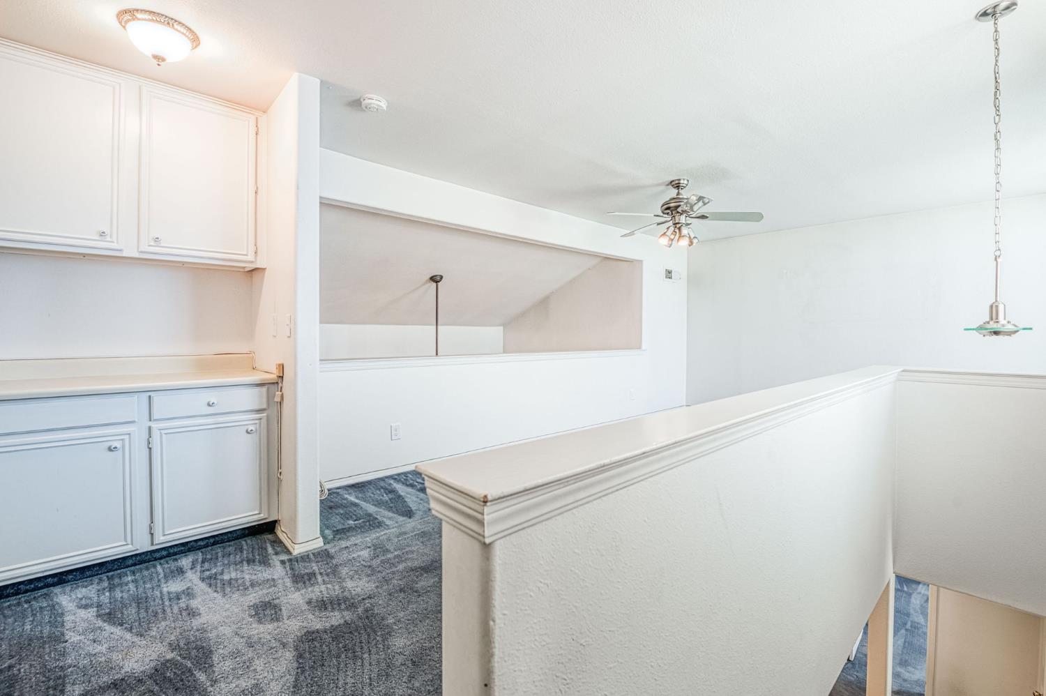 1276 E Bedford Ave, Fresno, CA 93720