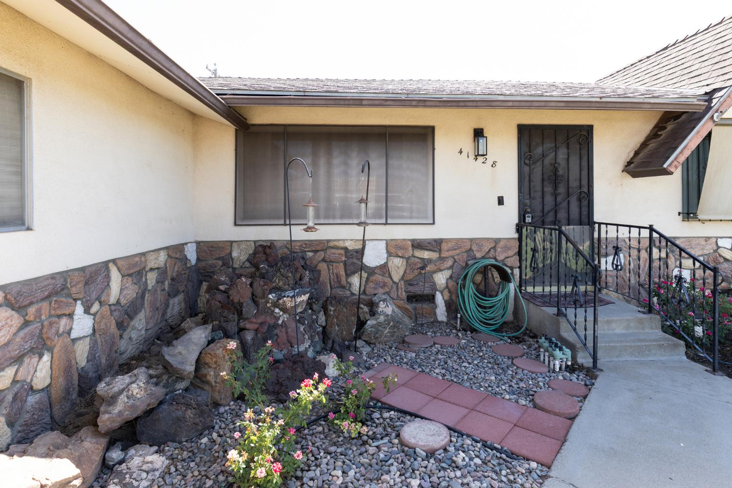 41428 David Rd, Orosi, CA 93647