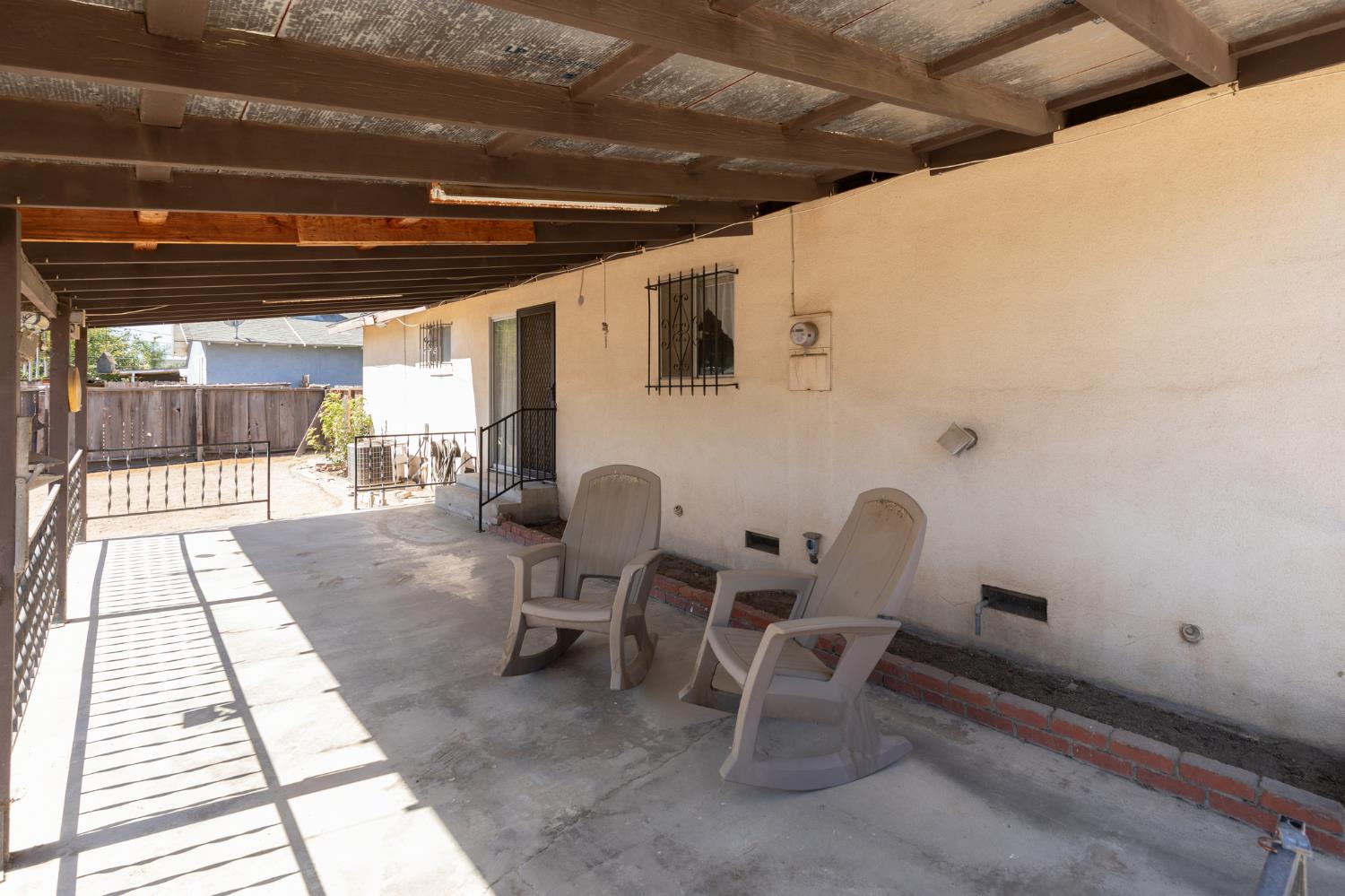 41428 David Rd, Orosi, CA 93647