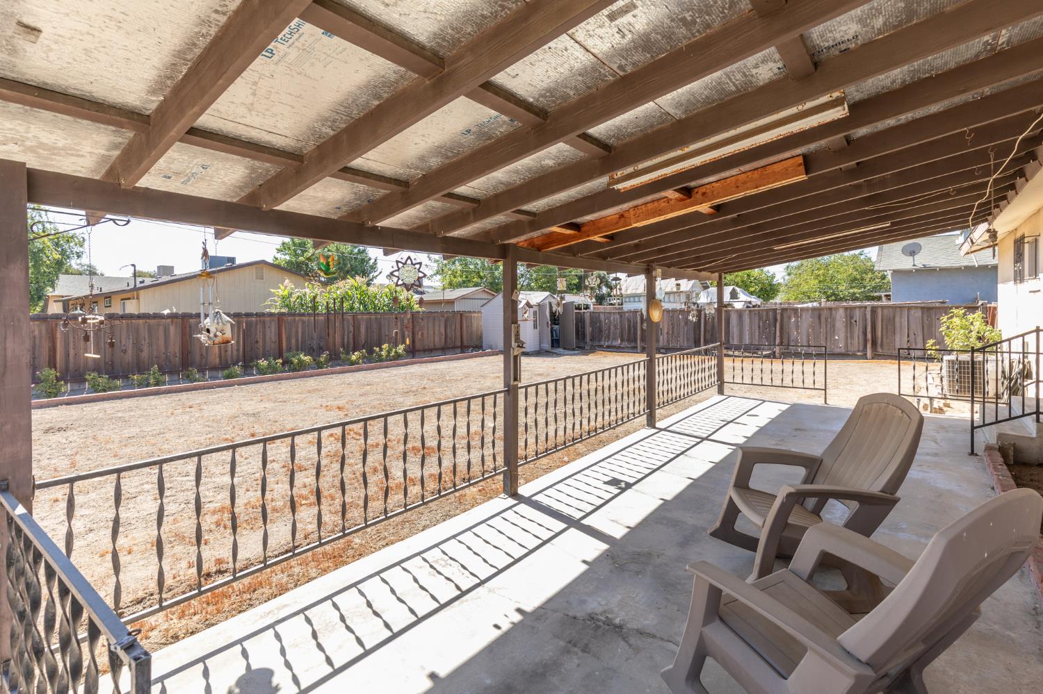 41428 David Rd, Orosi, CA 93647