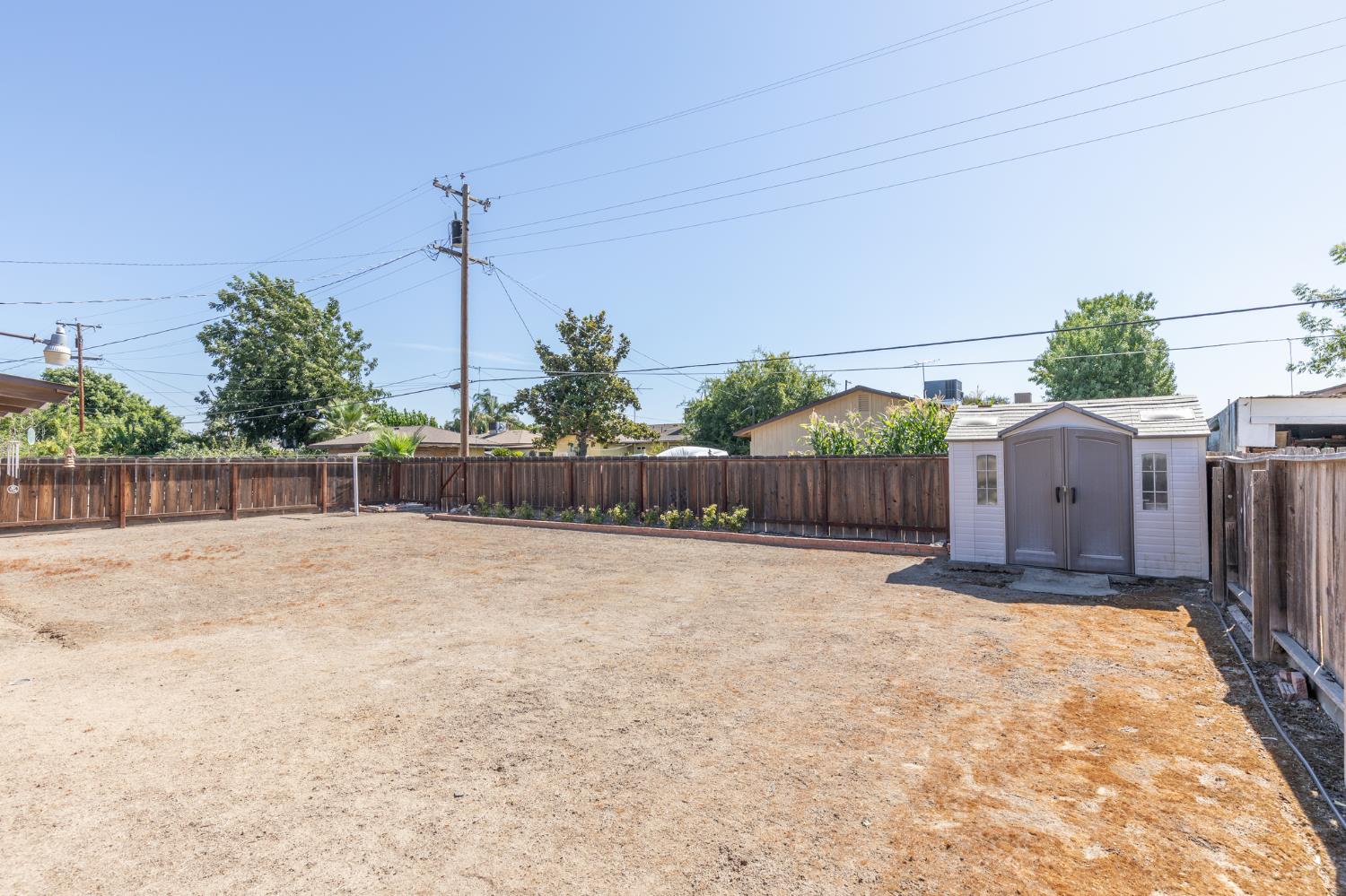 41428 David Rd, Orosi, CA 93647