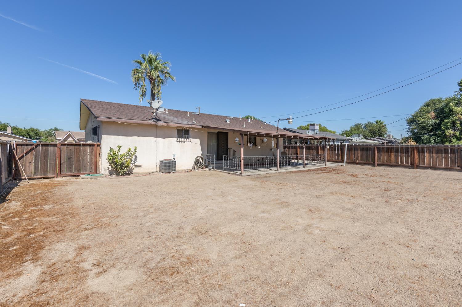 41428 David Rd, Orosi, CA 93647