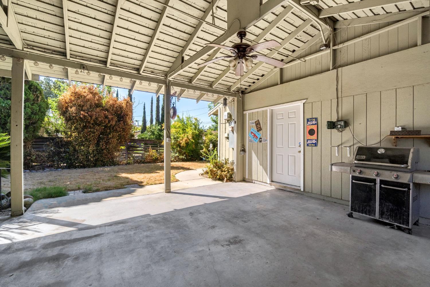 314 N 5Th St, Fowler, CA 93625