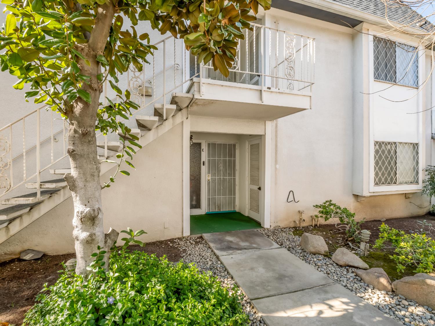 5055 N Wishon Ave #K, E, Fresno, CA 93704