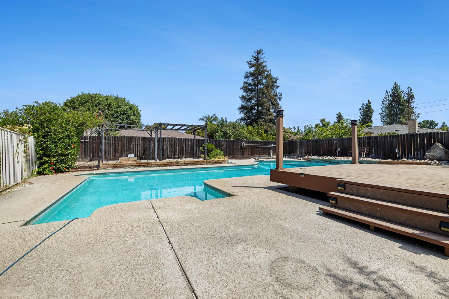 750 E Fremont Ave, Fresno, CA 93710