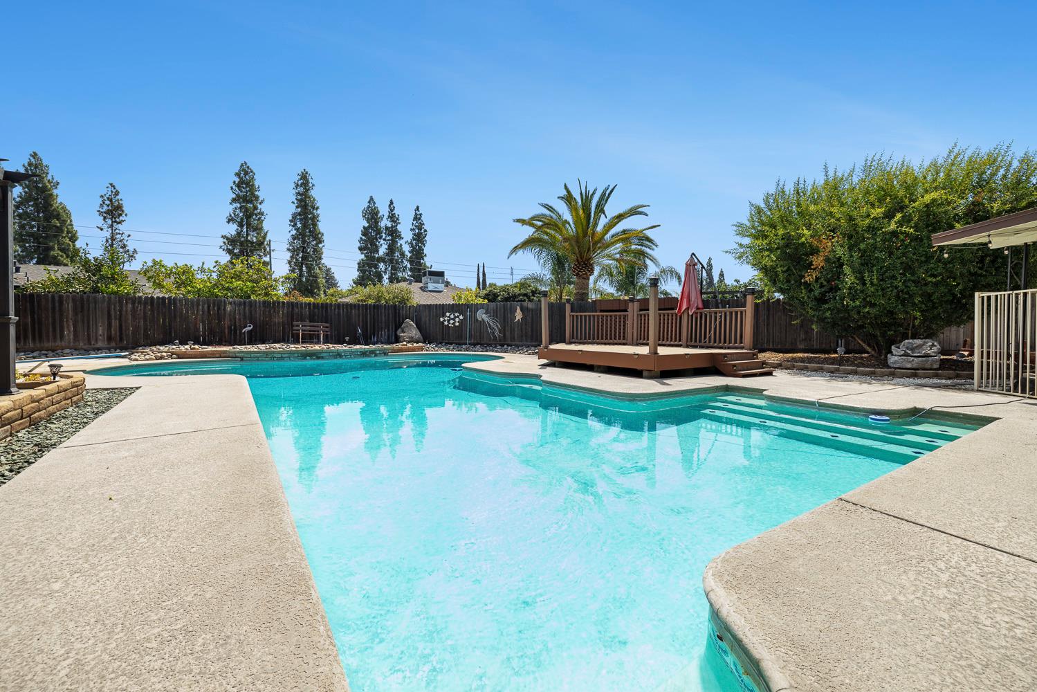 750 E Fremont Ave, Fresno, CA 93710