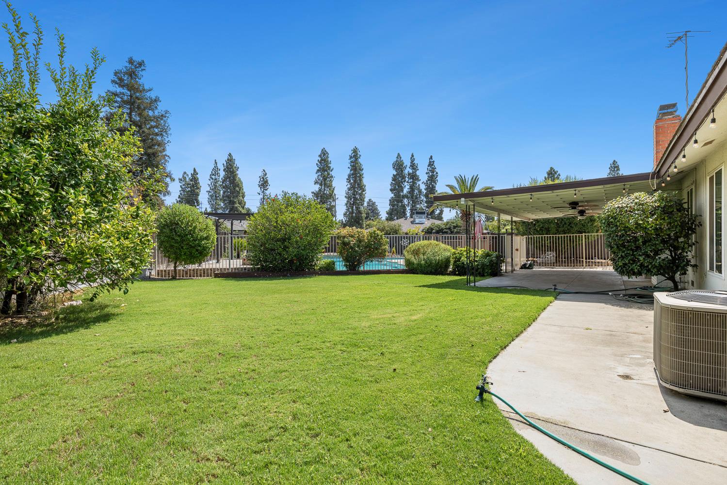 750 E Fremont Ave, Fresno, CA 93710