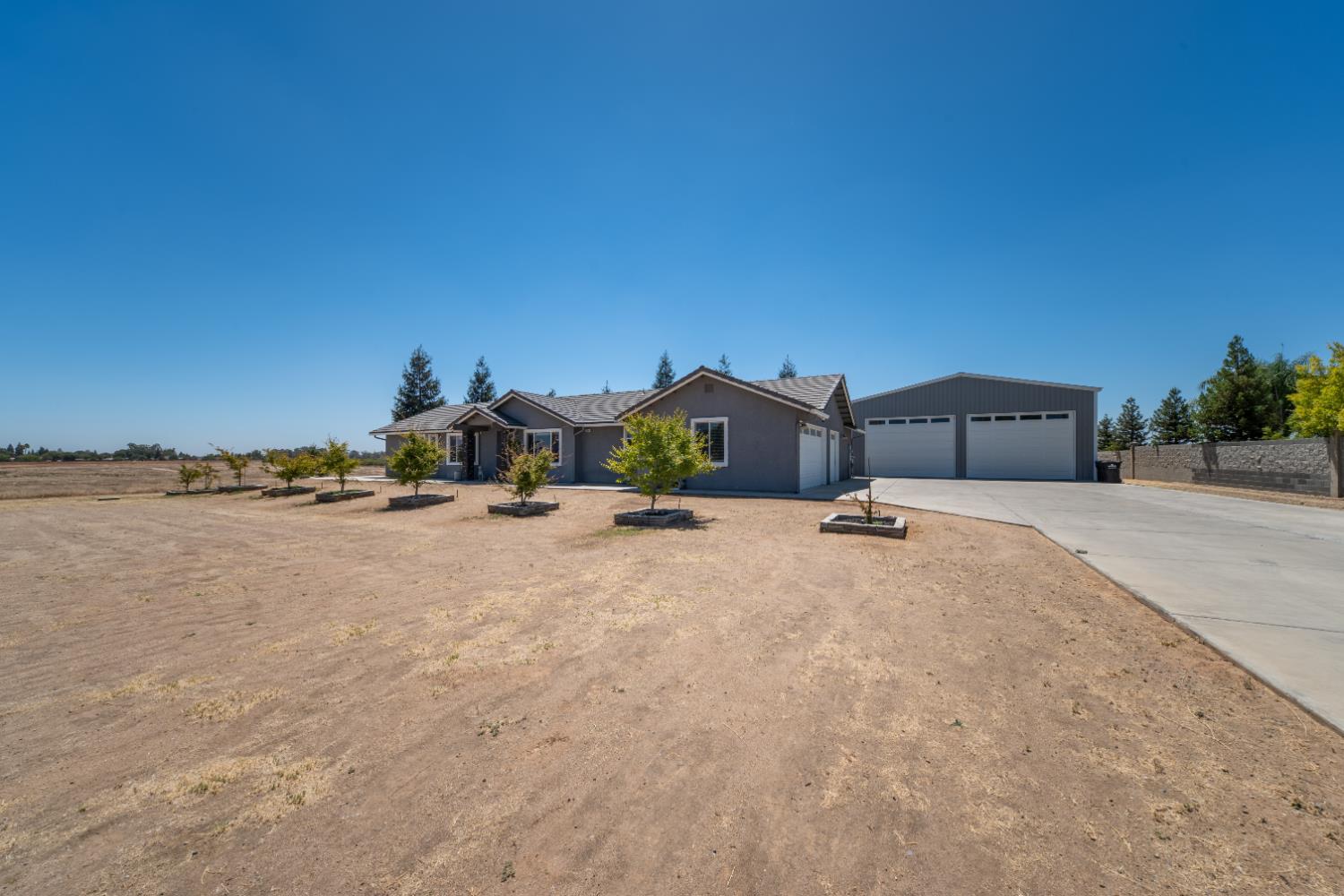 26244 Avenue 18 1/4, Madera, CA 93638