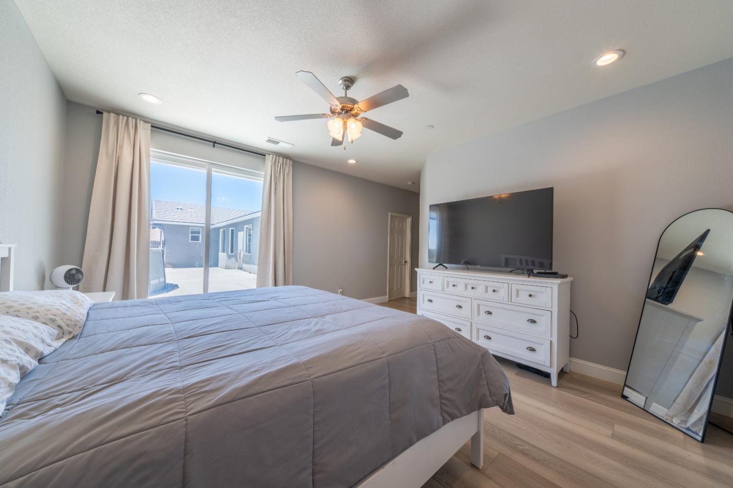 26244 Avenue 18 1/4, Madera, CA 93638