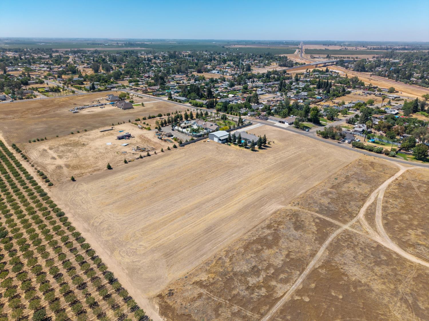 26244 Avenue 18 1/4, Madera, CA 93638