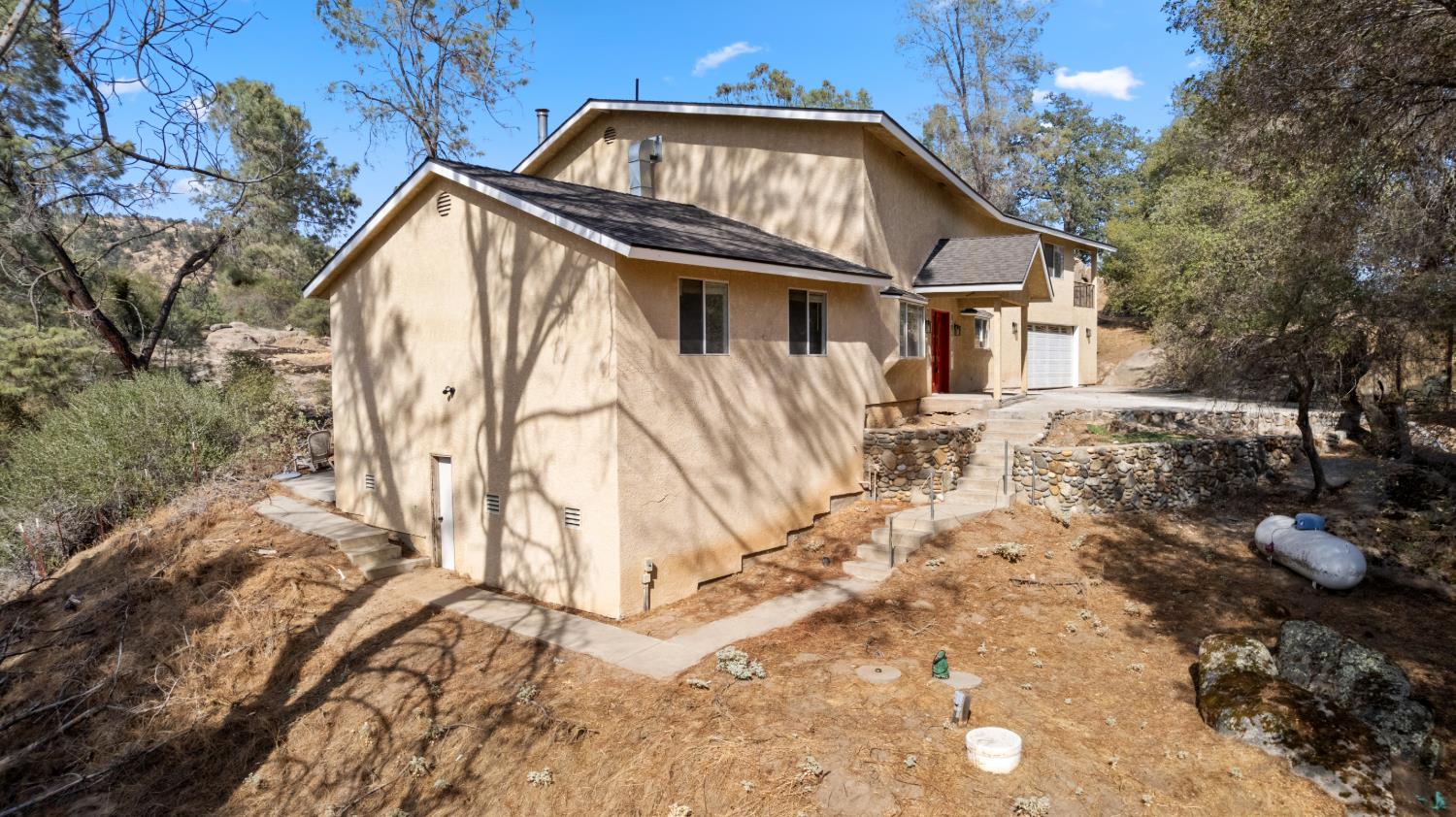 28734 Long Hollow Ct S, Coarsegold, CA 93614
