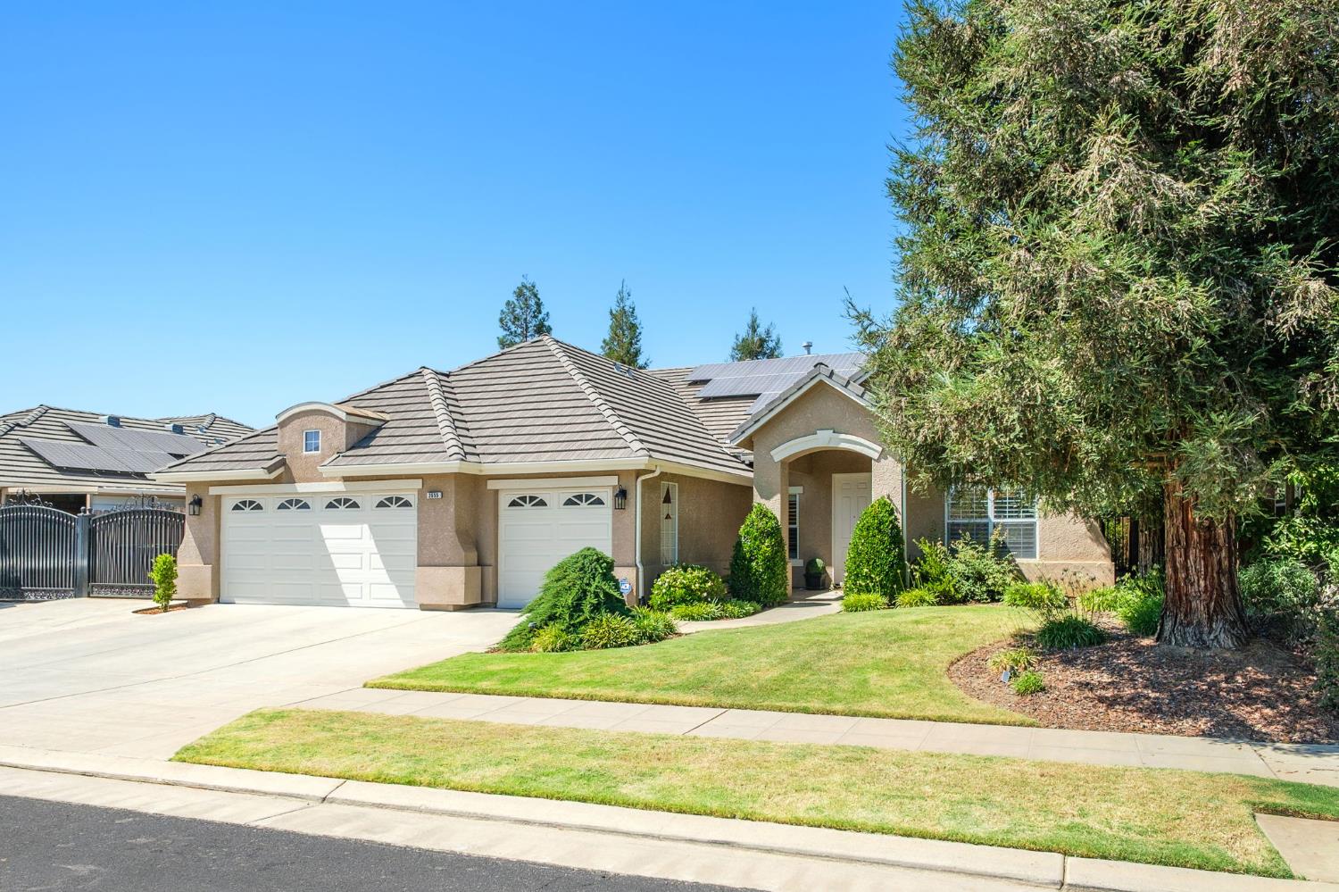 2655 Mesa Ave, Clovis, CA 93611
