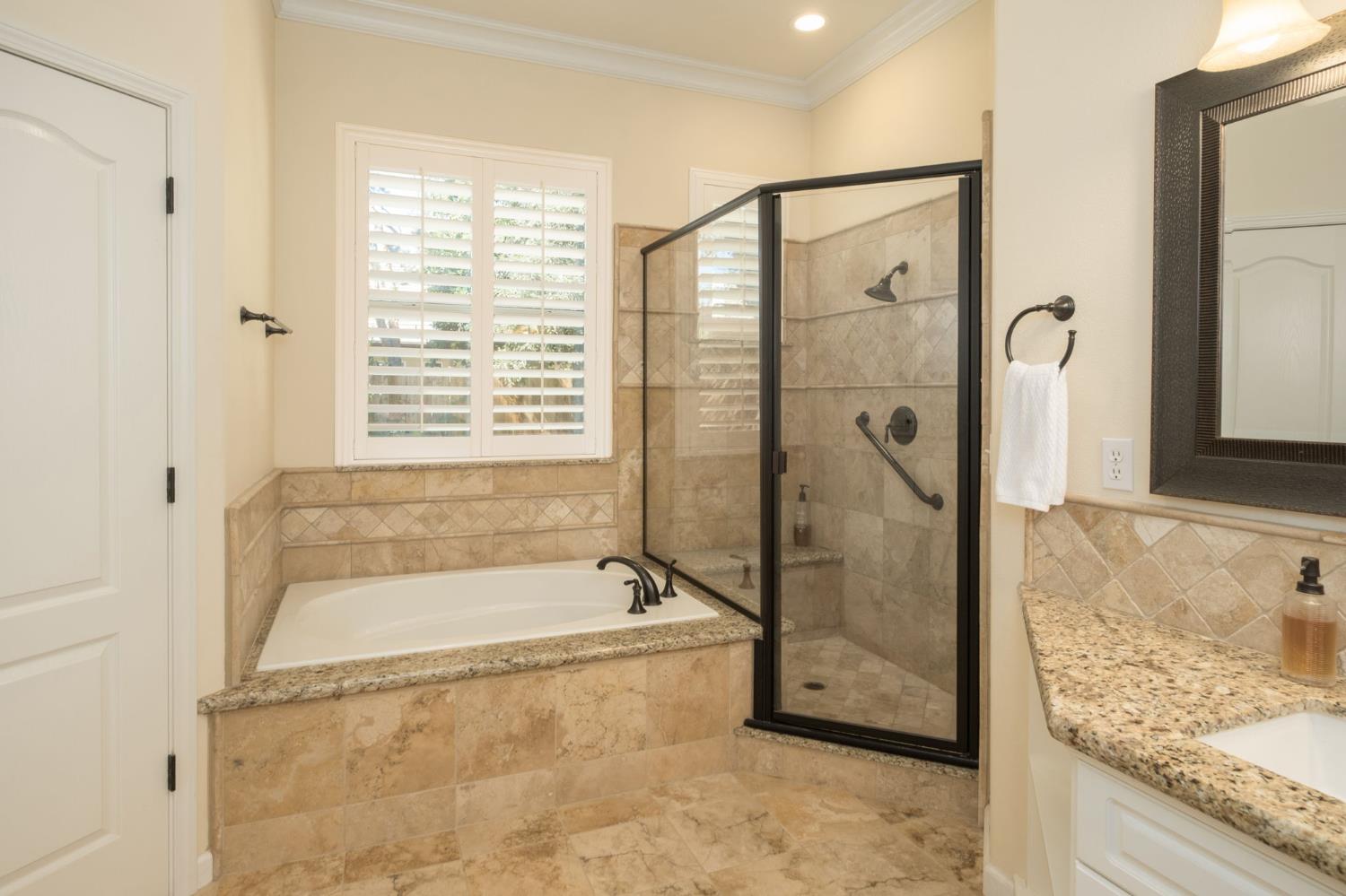 2655 Mesa Ave, Clovis, CA 93611