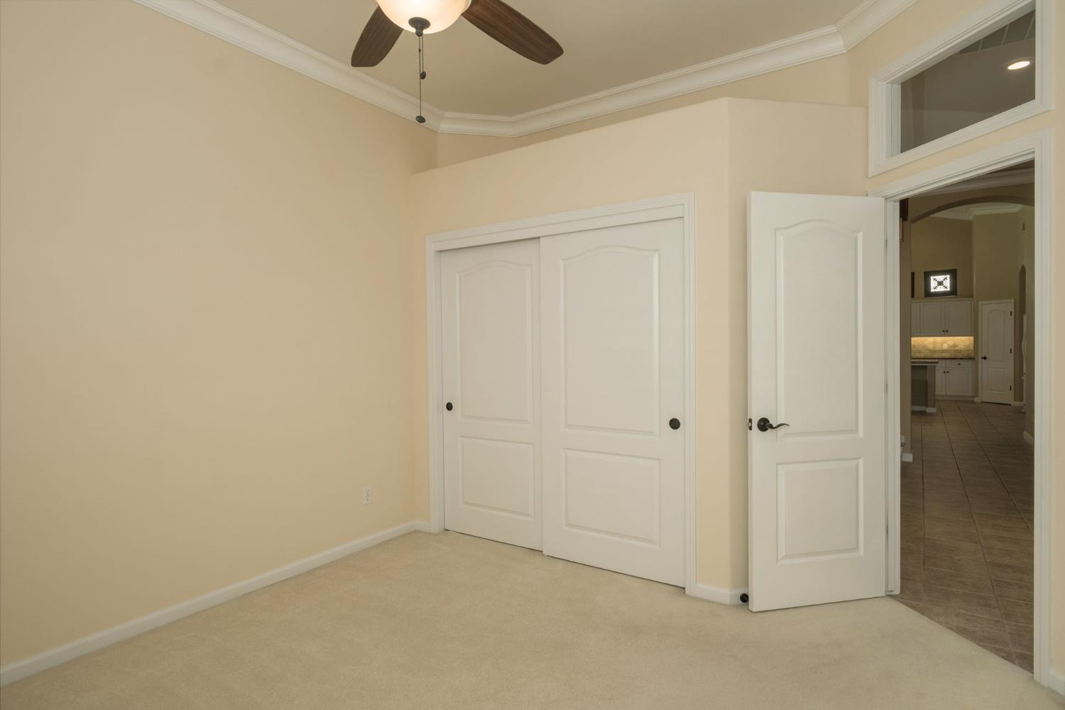 2655 Mesa Ave, Clovis, CA 93611