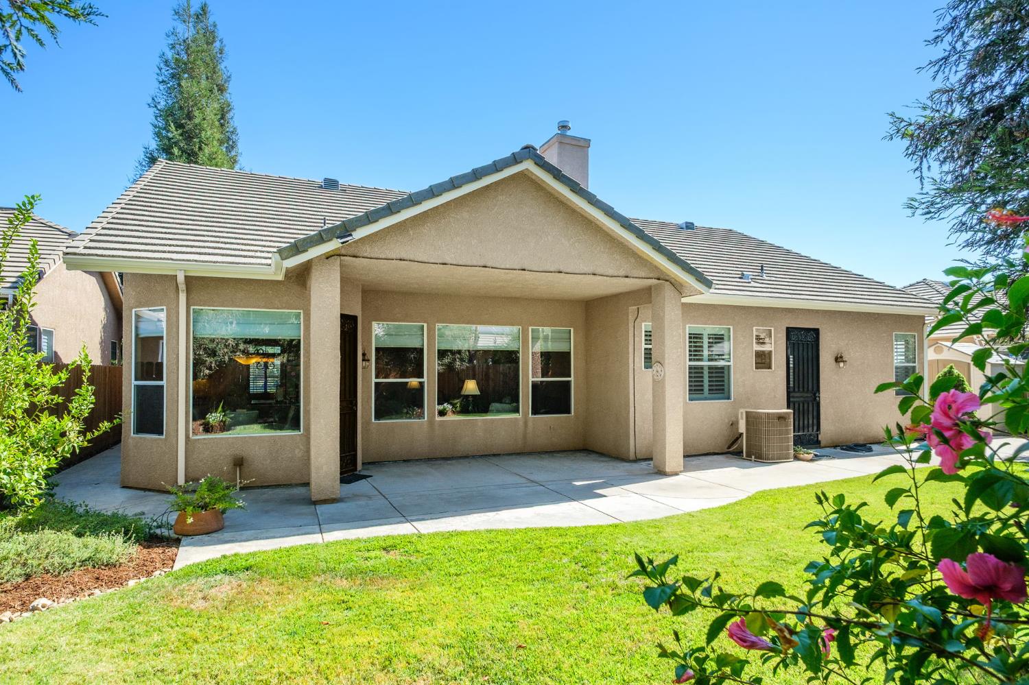 2655 Mesa Ave, Clovis, CA 93611