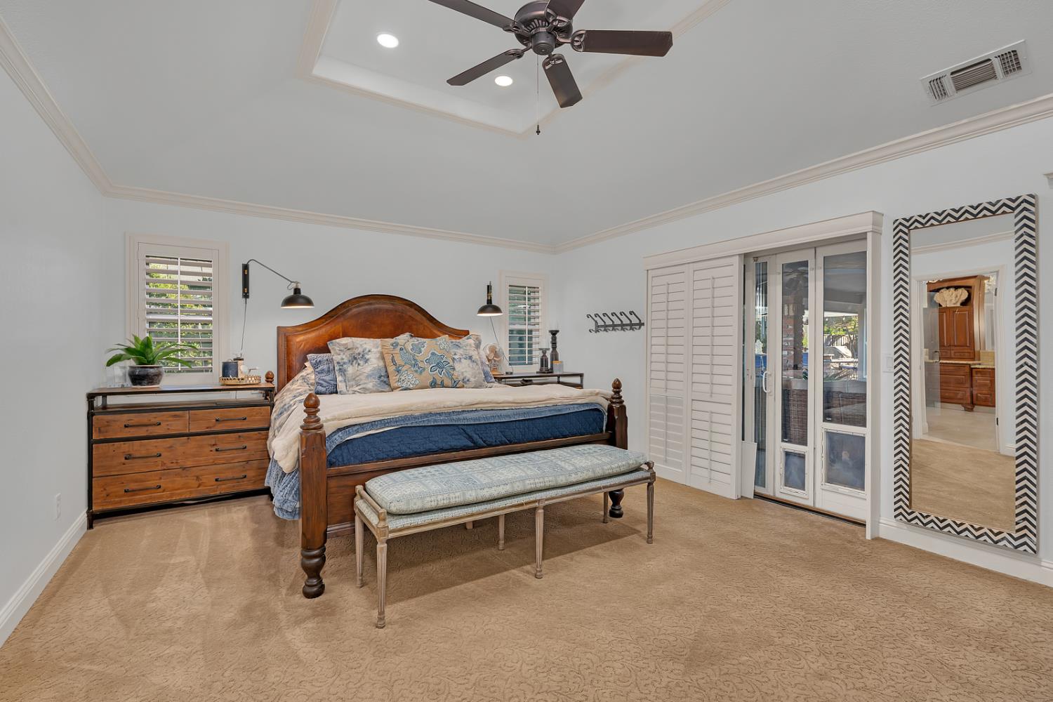 859 E Partridge Ln, Fresno, CA 93730