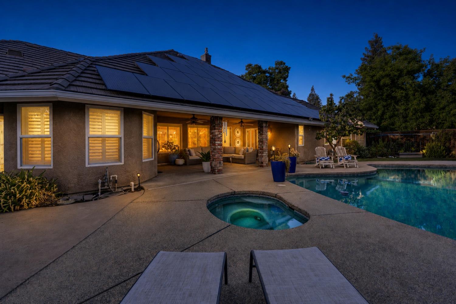 859 E Partridge Ln, Fresno, CA 93730