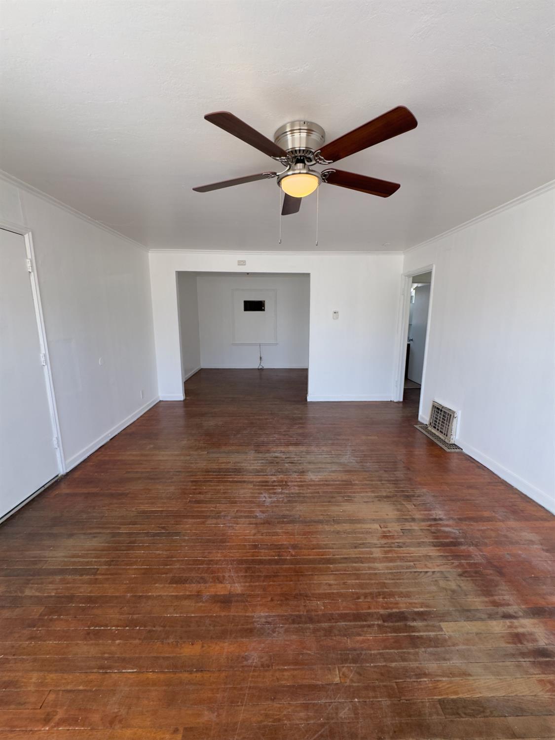 1242 E Shields Ave, Fresno, CA 93704