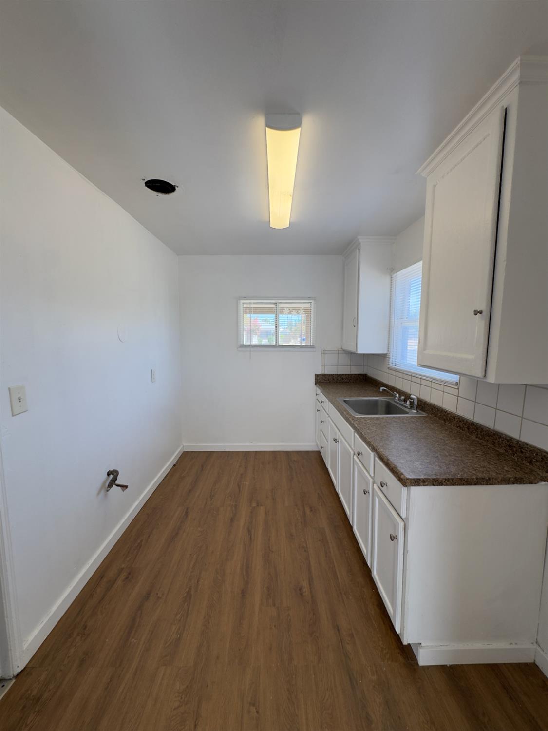 1242 E Shields Ave, Fresno, CA 93704