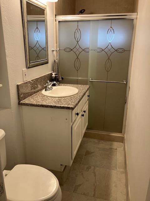 168 Decatur Ave, Clovis, CA 93611