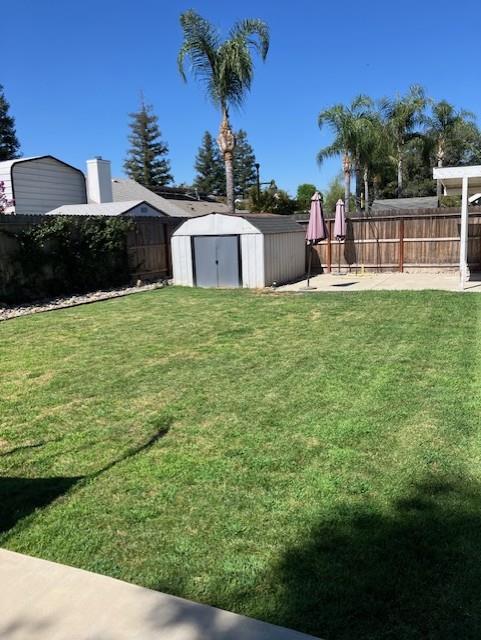 168 Decatur Ave, Clovis, CA 93611