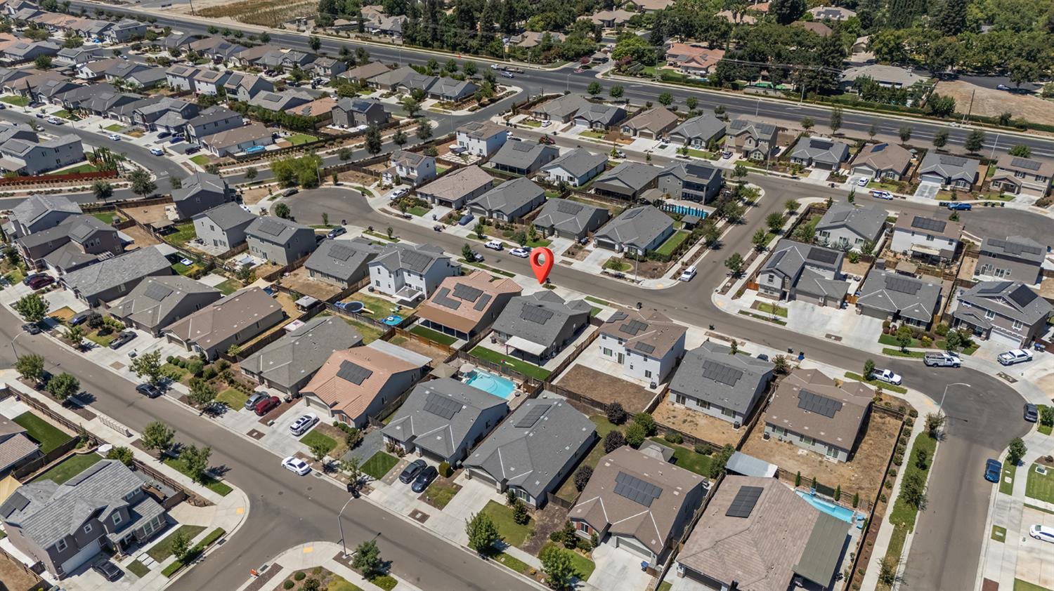 3541 E Laura, Visalia, CA 93292