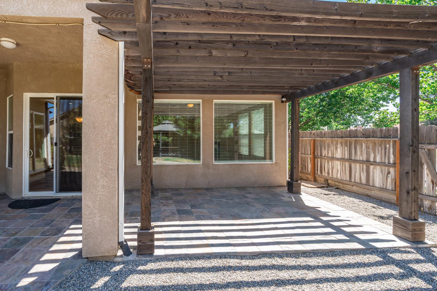 256 N Magnolia Ave, Clovis, CA 93611