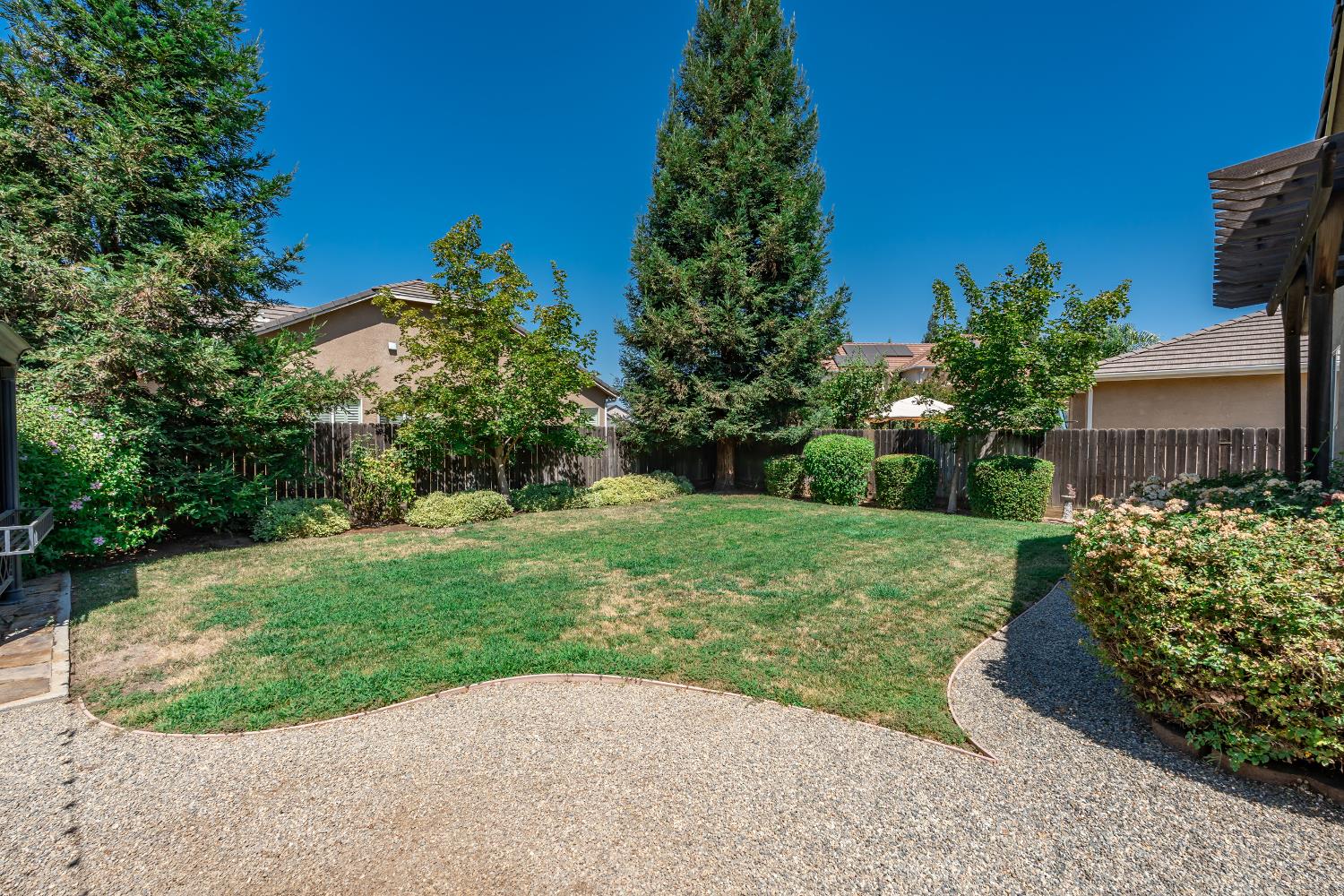 256 N Magnolia Ave, Clovis, CA 93611