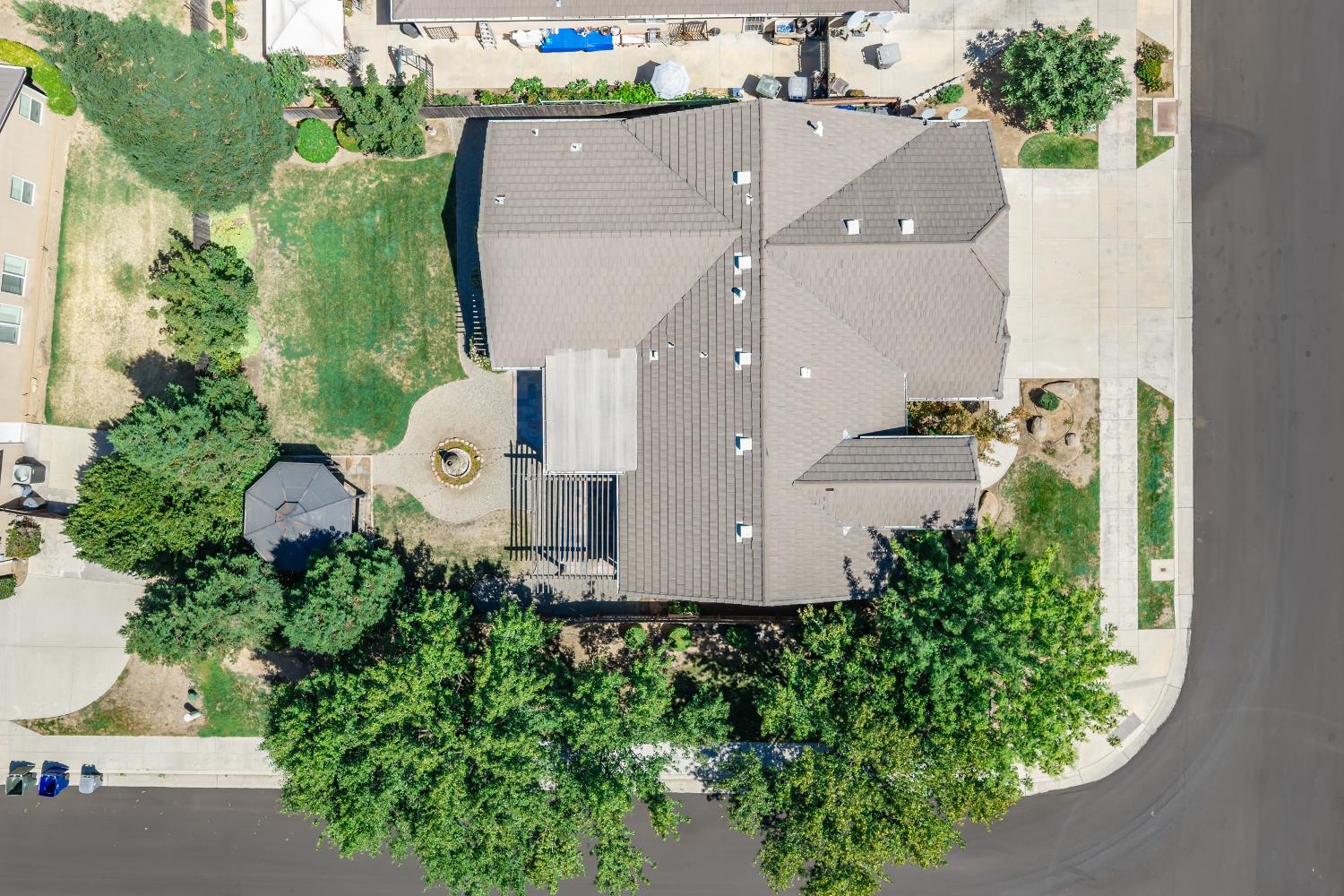 256 N Magnolia Ave, Clovis, CA 93611