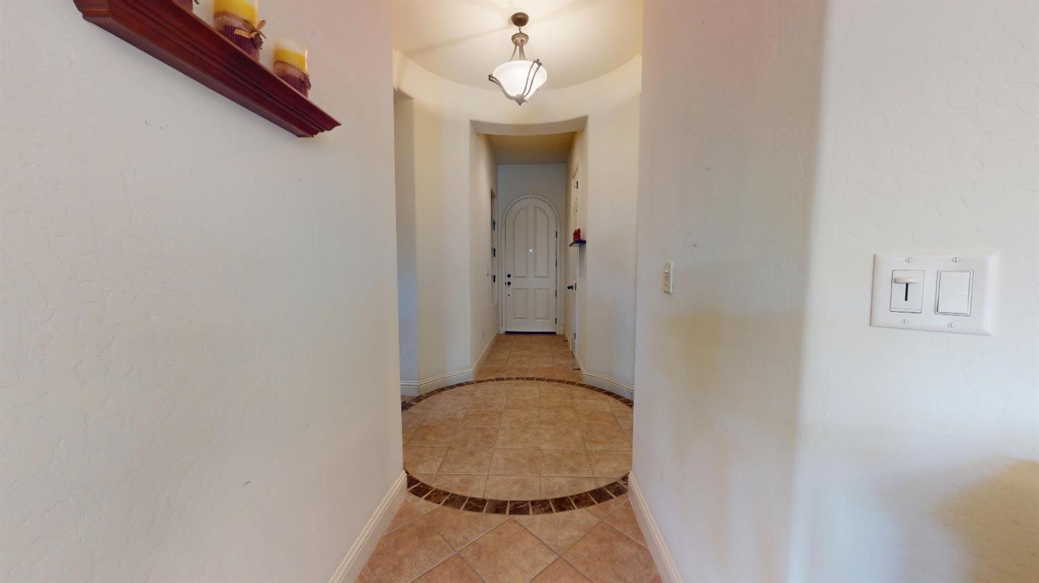 1341 E Via Corsica Pl, Fresno, CA 93730