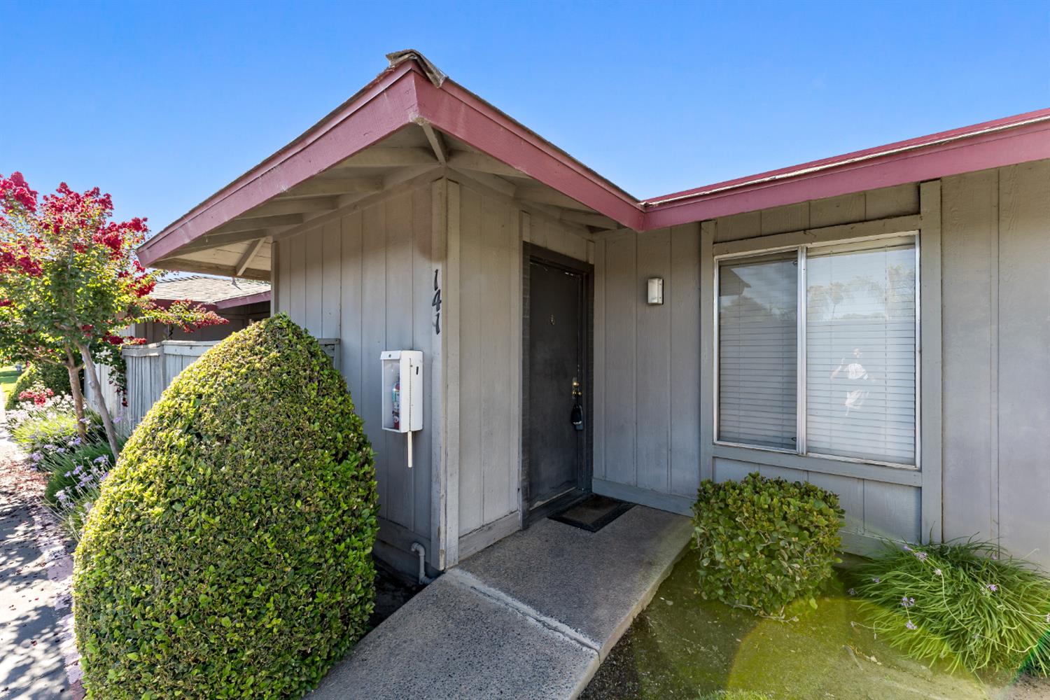 4504 N Valentine Ave #141, Fresno, CA 93722