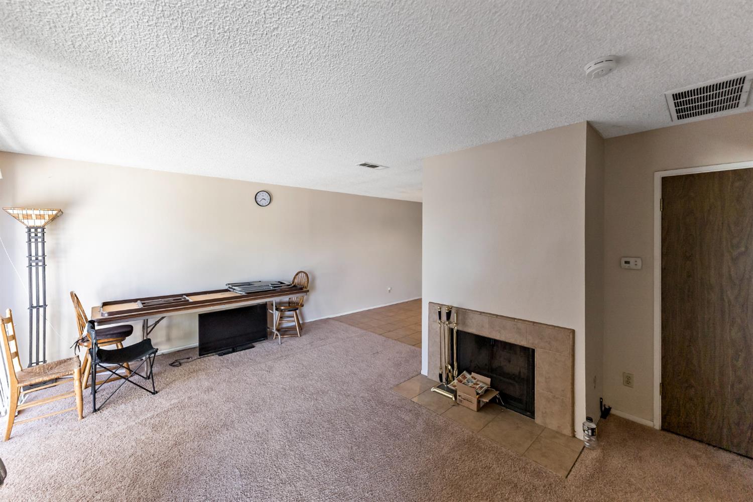 4504 N Valentine Ave #141, Fresno, CA 93722