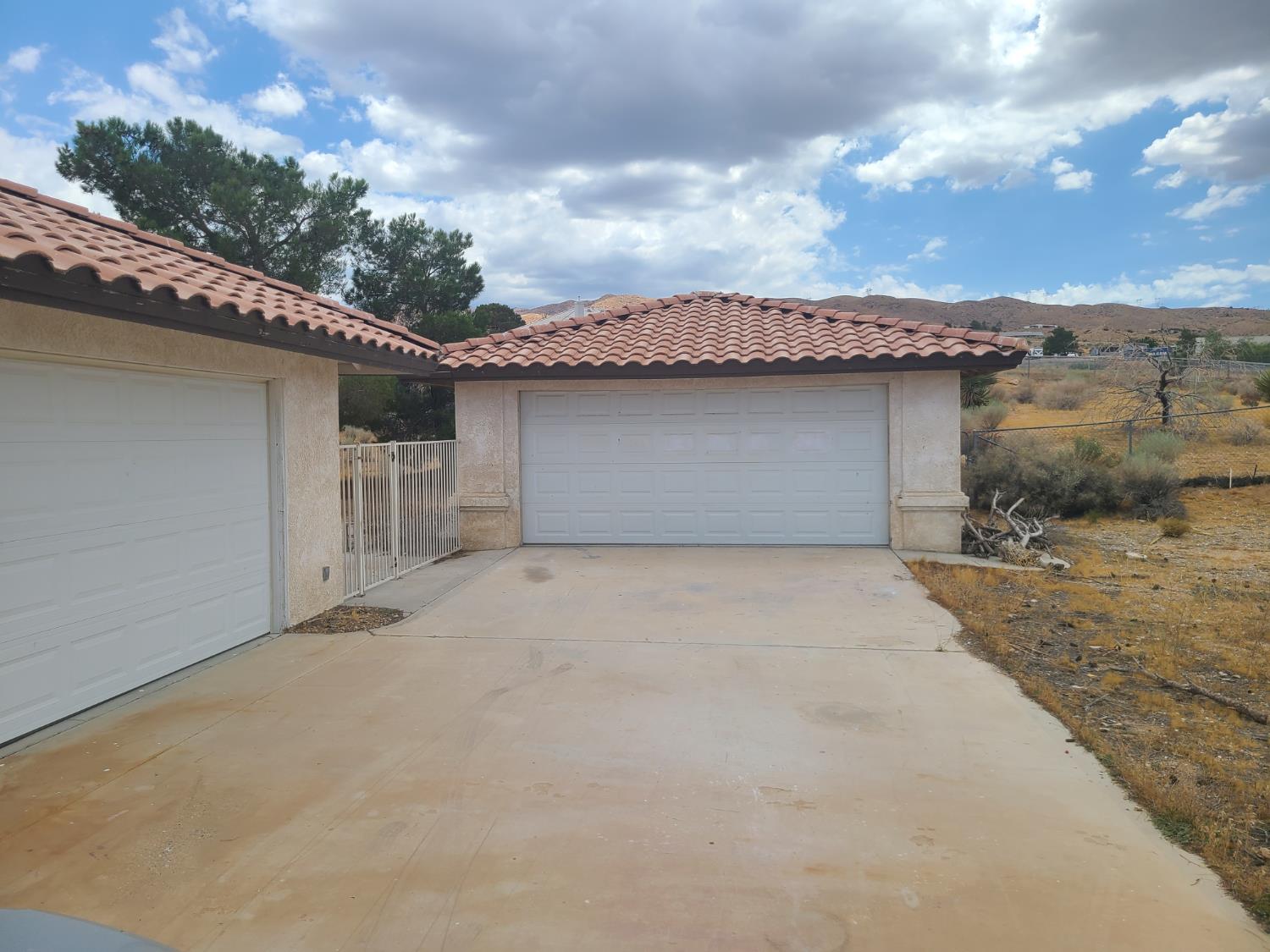 26275 Rancho. St, Apple Valley, CA 92308