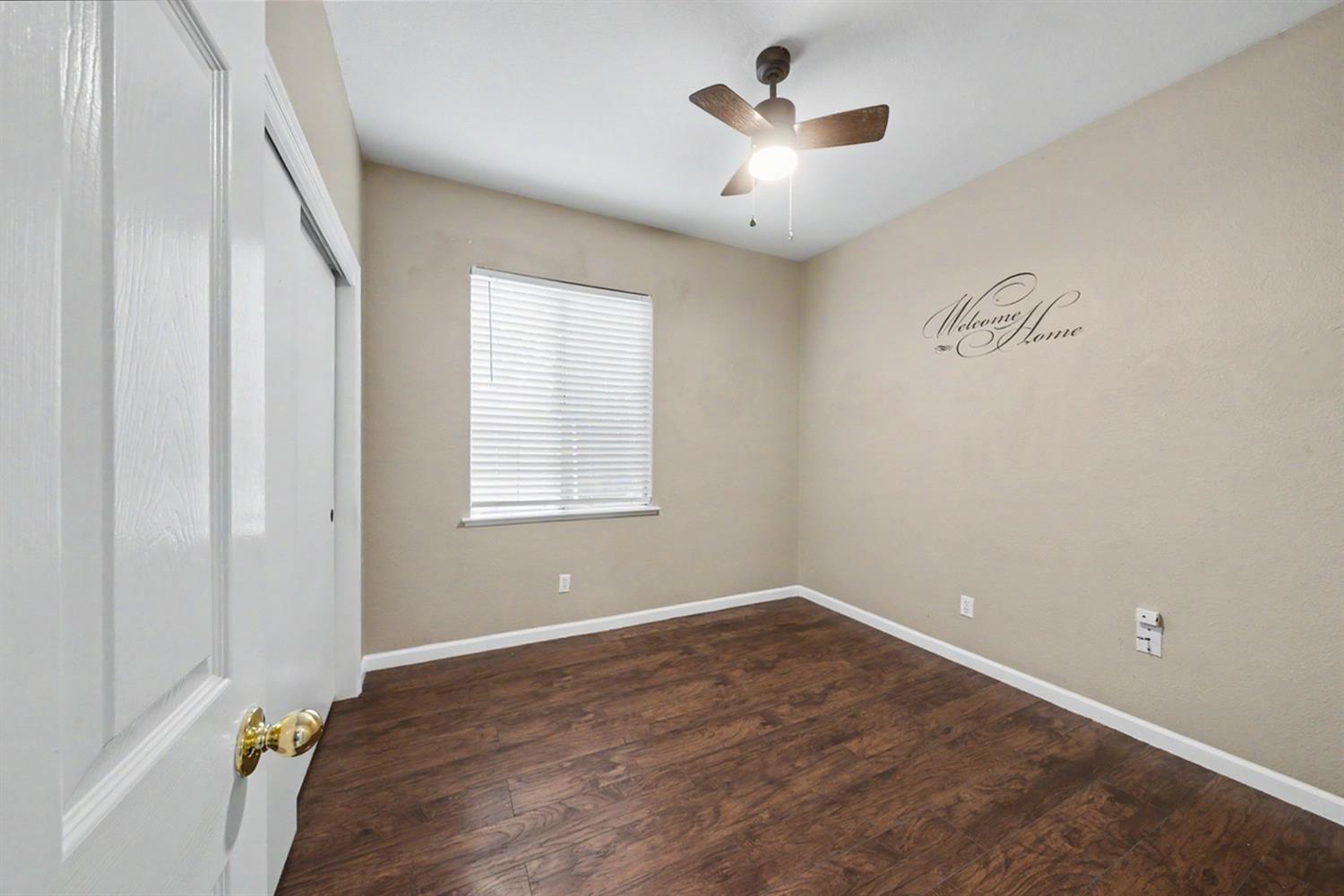 2055 Bedford Ave, Clovis, CA 93611