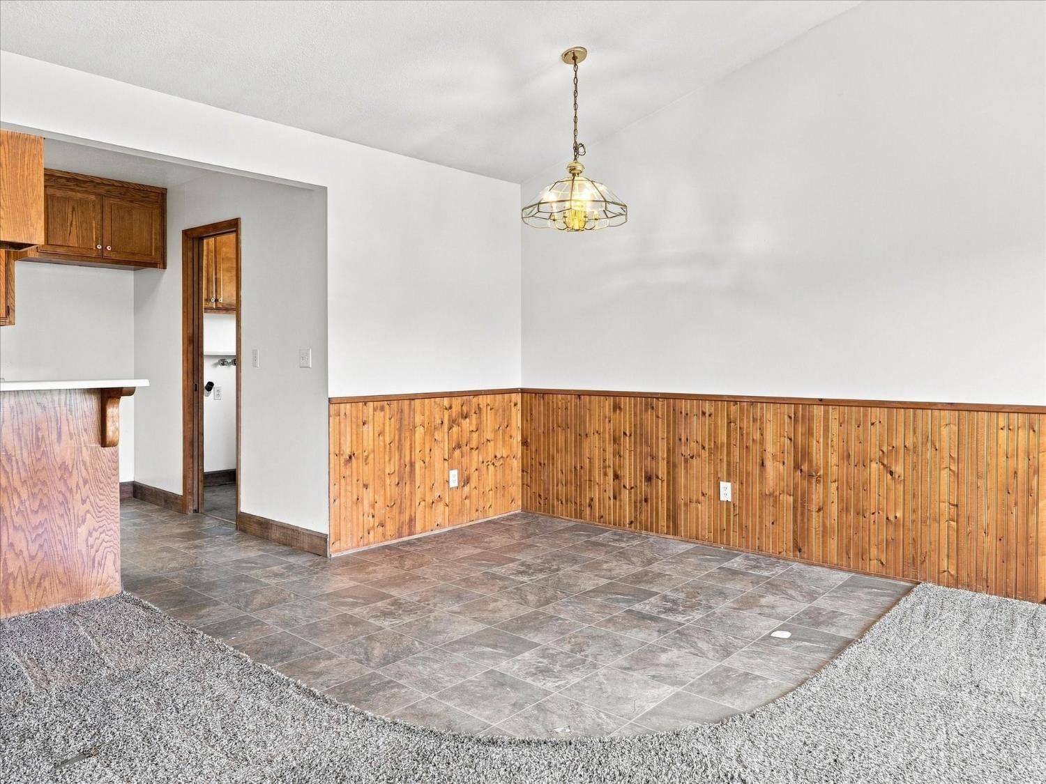 40901 Elliott Dr, Oakhurst, CA 93644