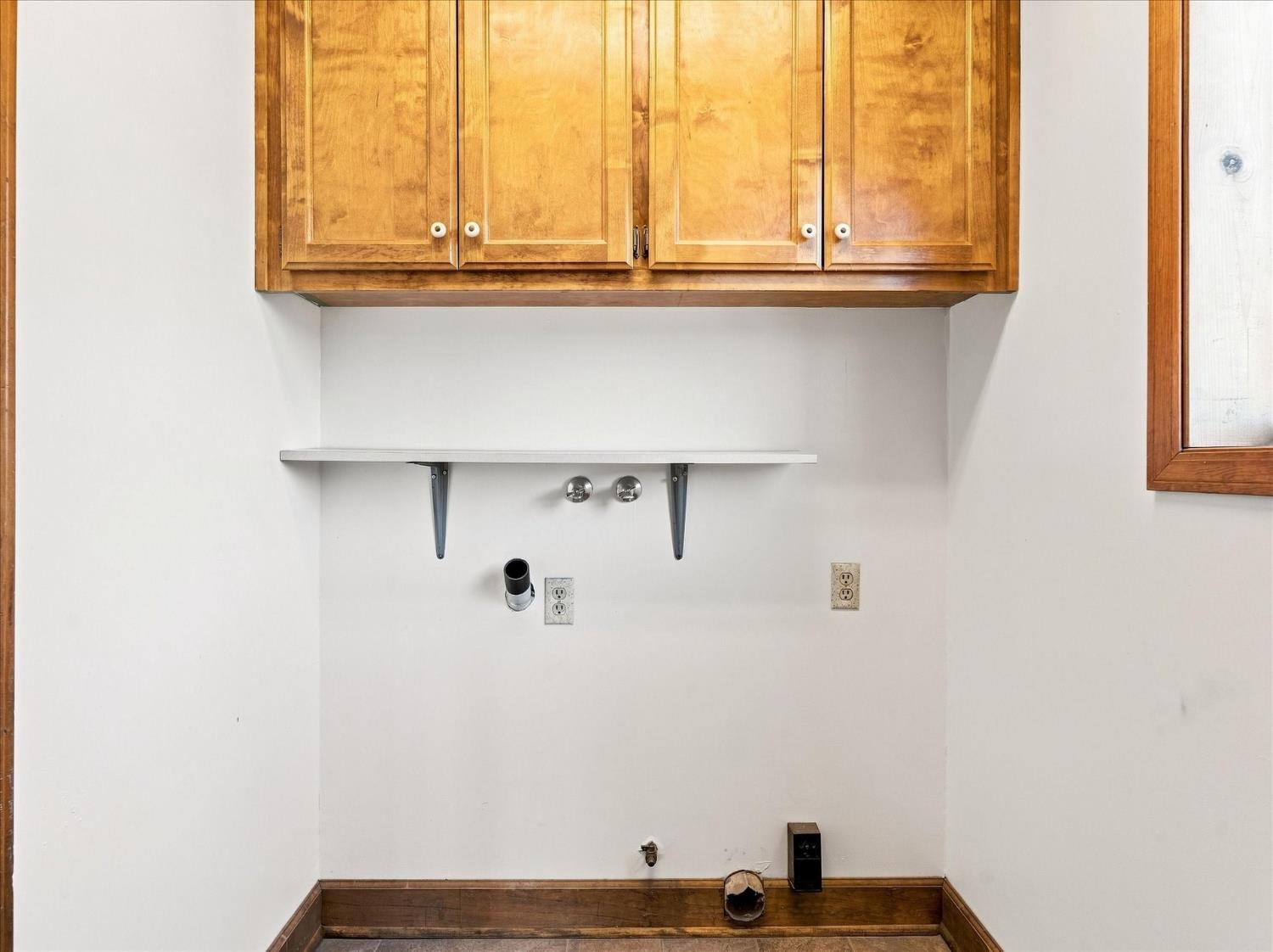 40901 Elliott Dr, Oakhurst, CA 93644