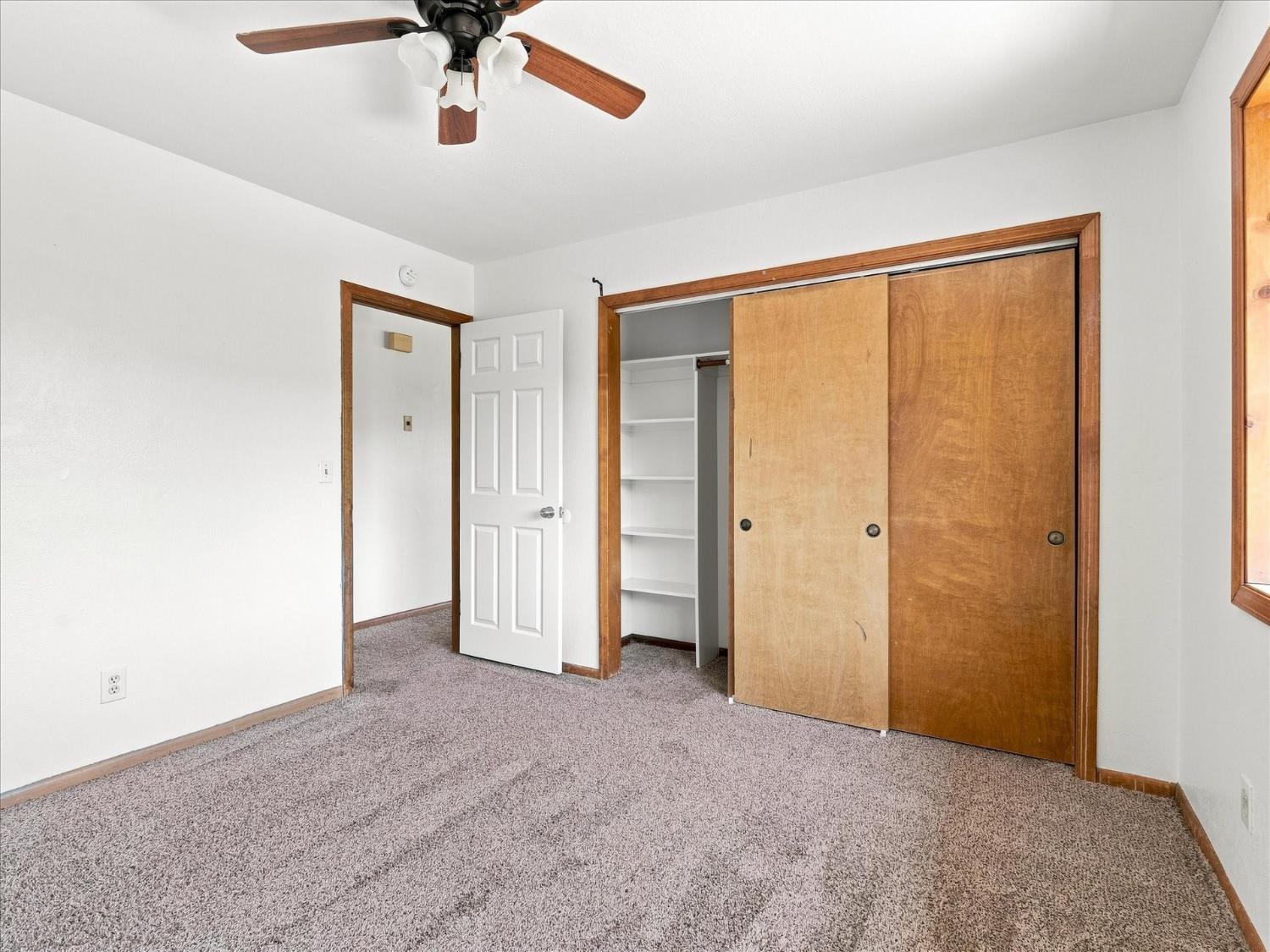 40901 Elliott Dr, Oakhurst, CA 93644