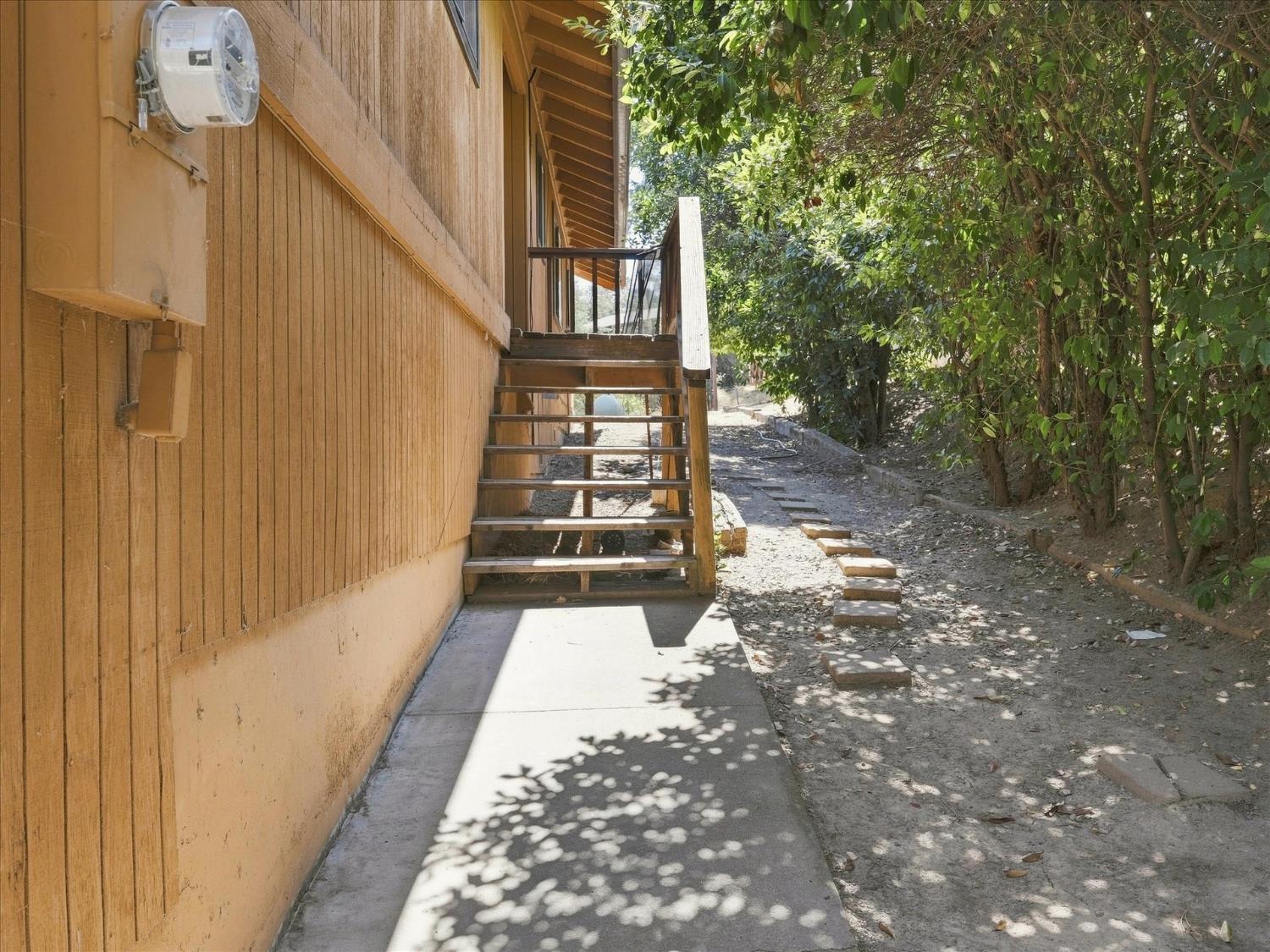40901 Elliott Dr, Oakhurst, CA 93644