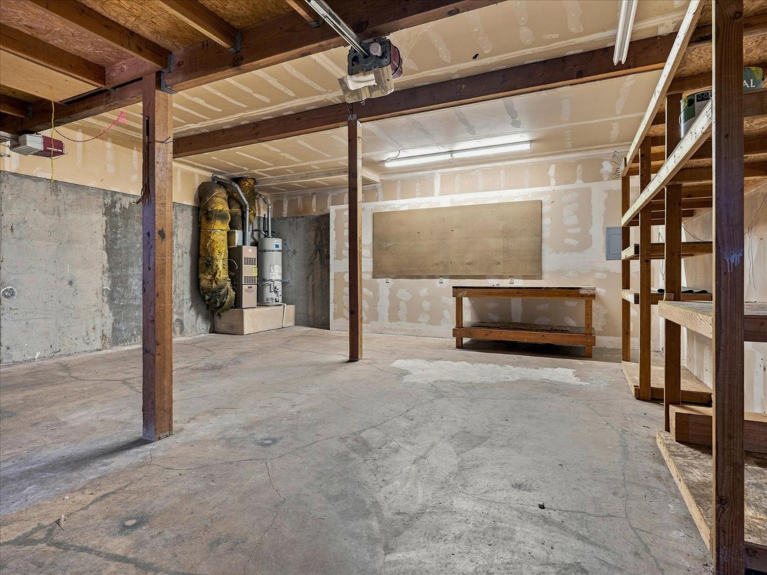 40901 Elliott Dr, Oakhurst, CA 93644
