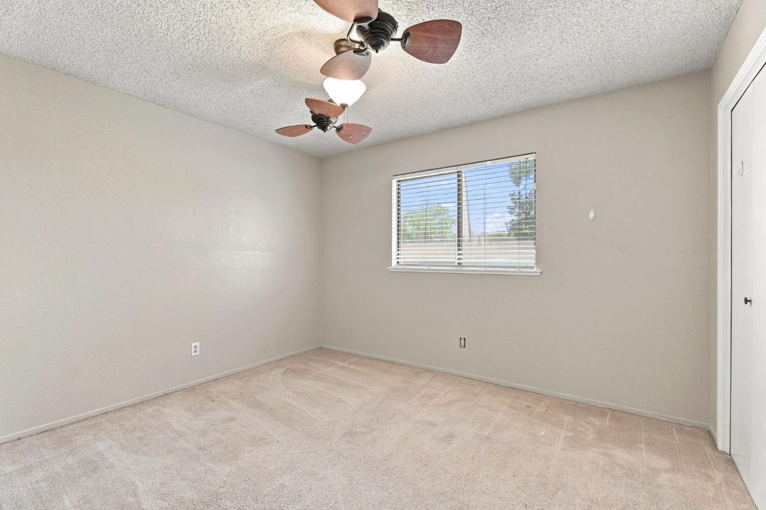18518 Hanover Dr, Madera, CA 93638