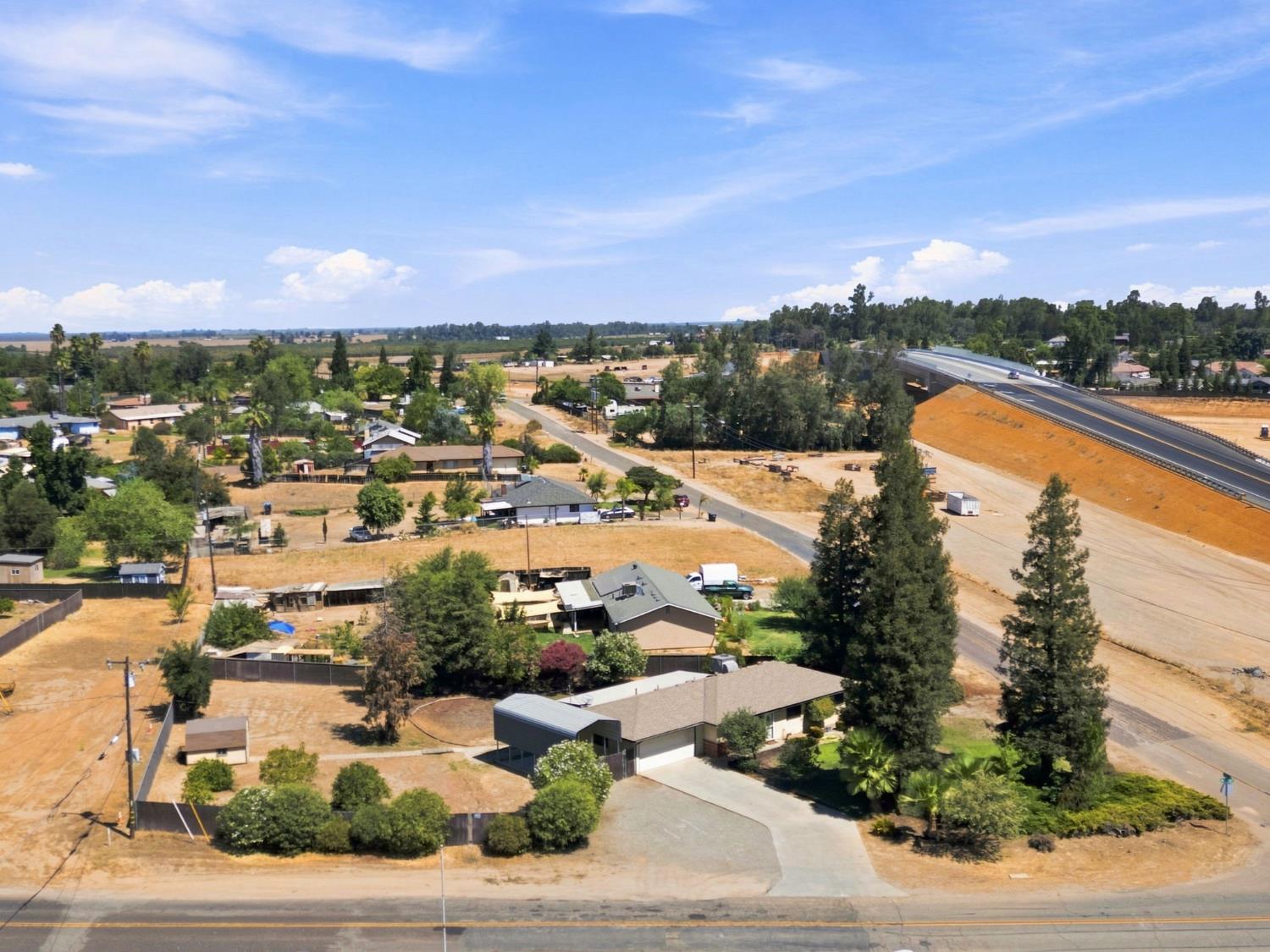 18518 Hanover Dr, Madera, CA 93638