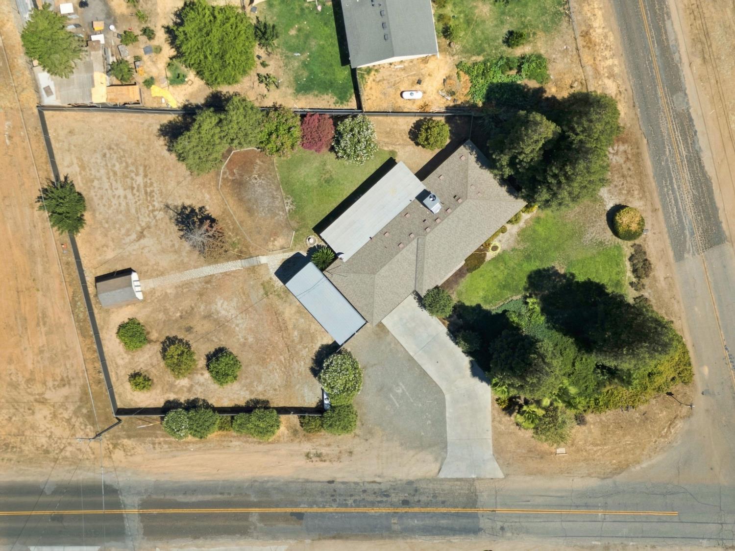 18518 Hanover Dr, Madera, CA 93638