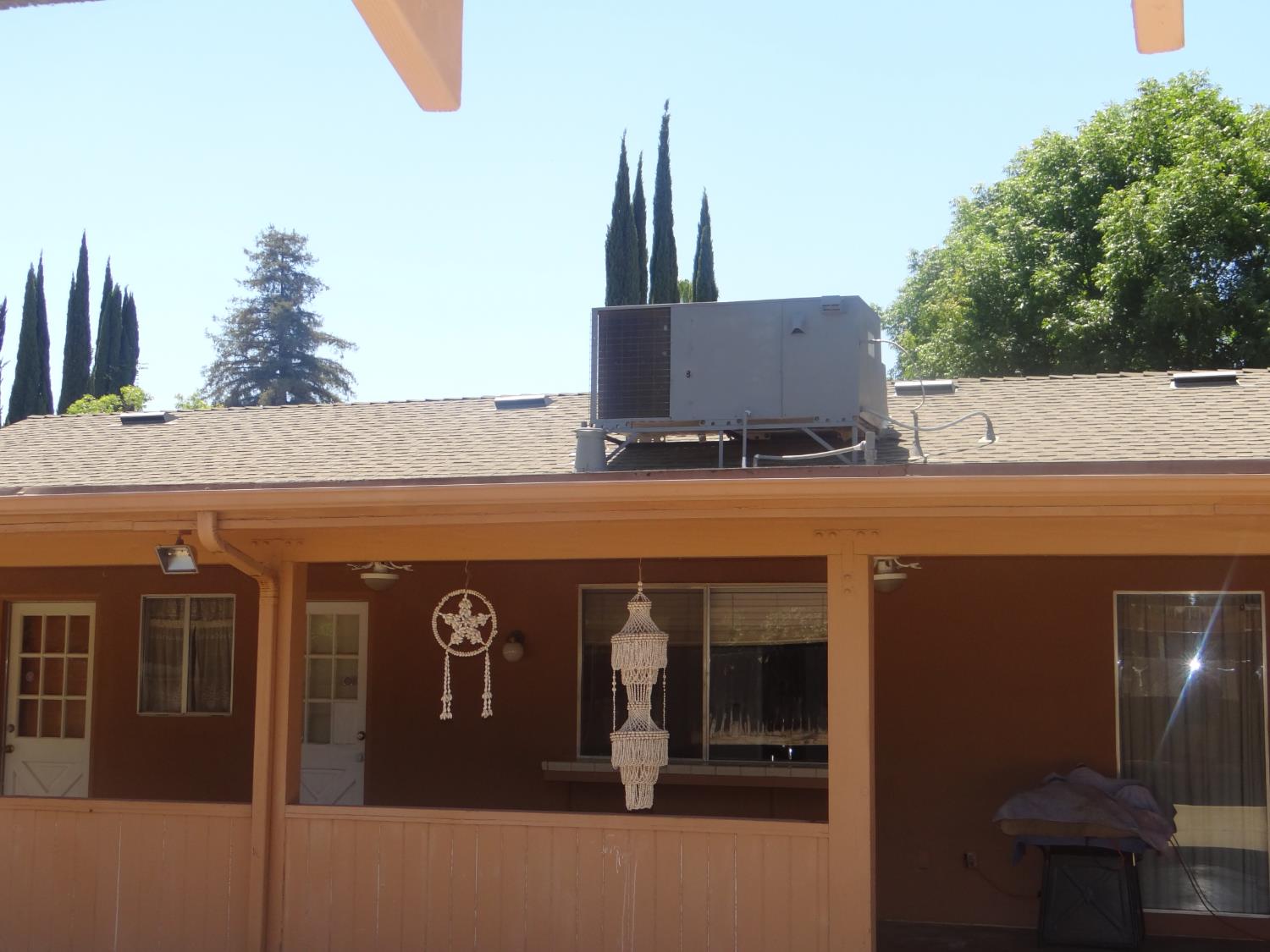 2712 W Mesa Ave, Fresno, CA 93711