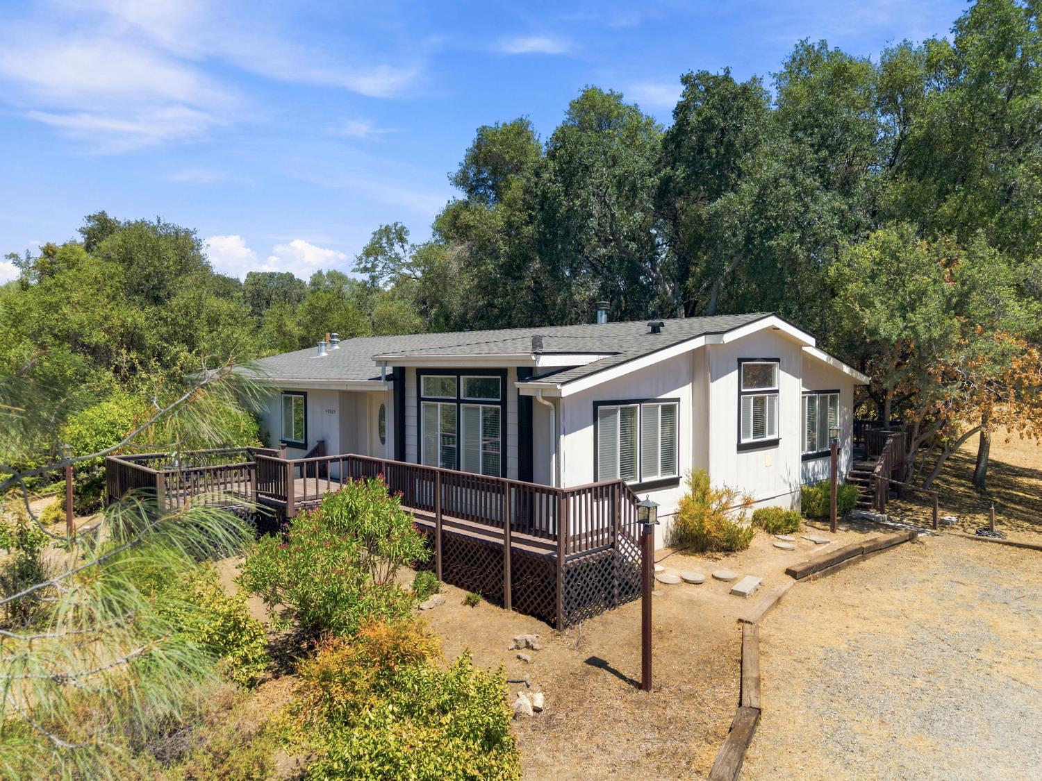 40869 Road 425A, Oakhurst, CA 93644