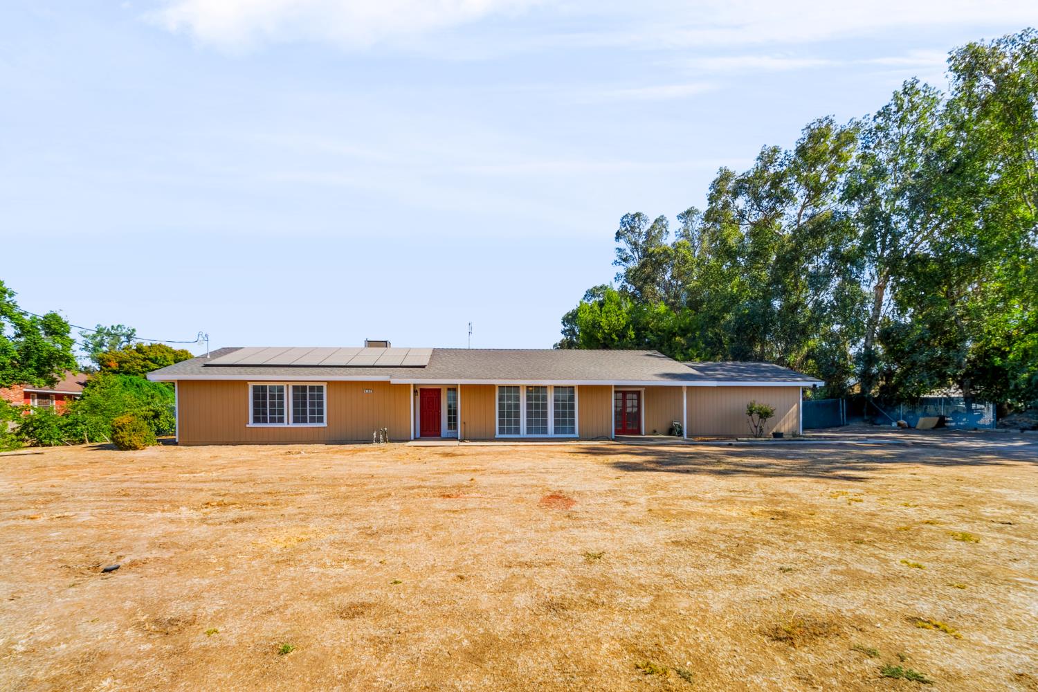 6282 W Mckinley Ave, Fresno, CA 93723