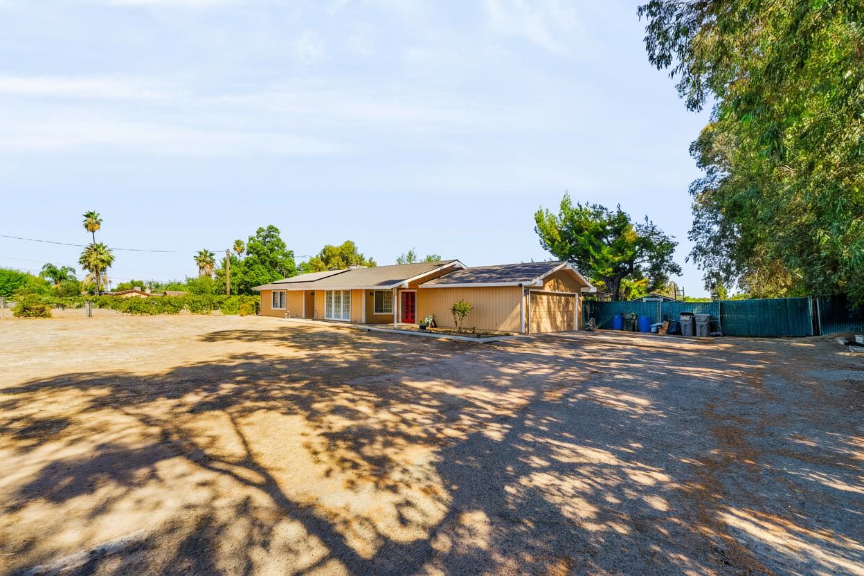 6282 W Mckinley Ave, Fresno, CA 93723