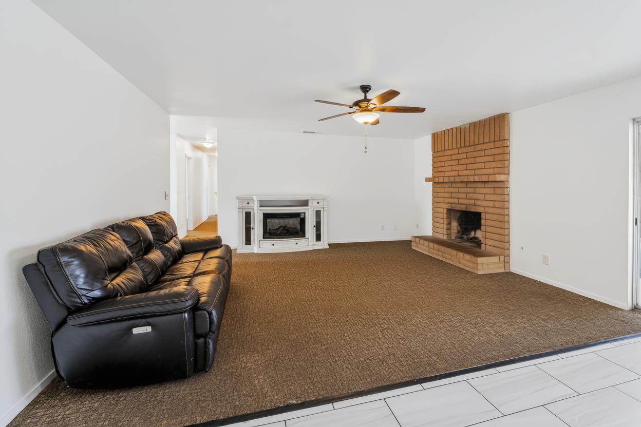 6282 W Mckinley Ave, Fresno, CA 93723