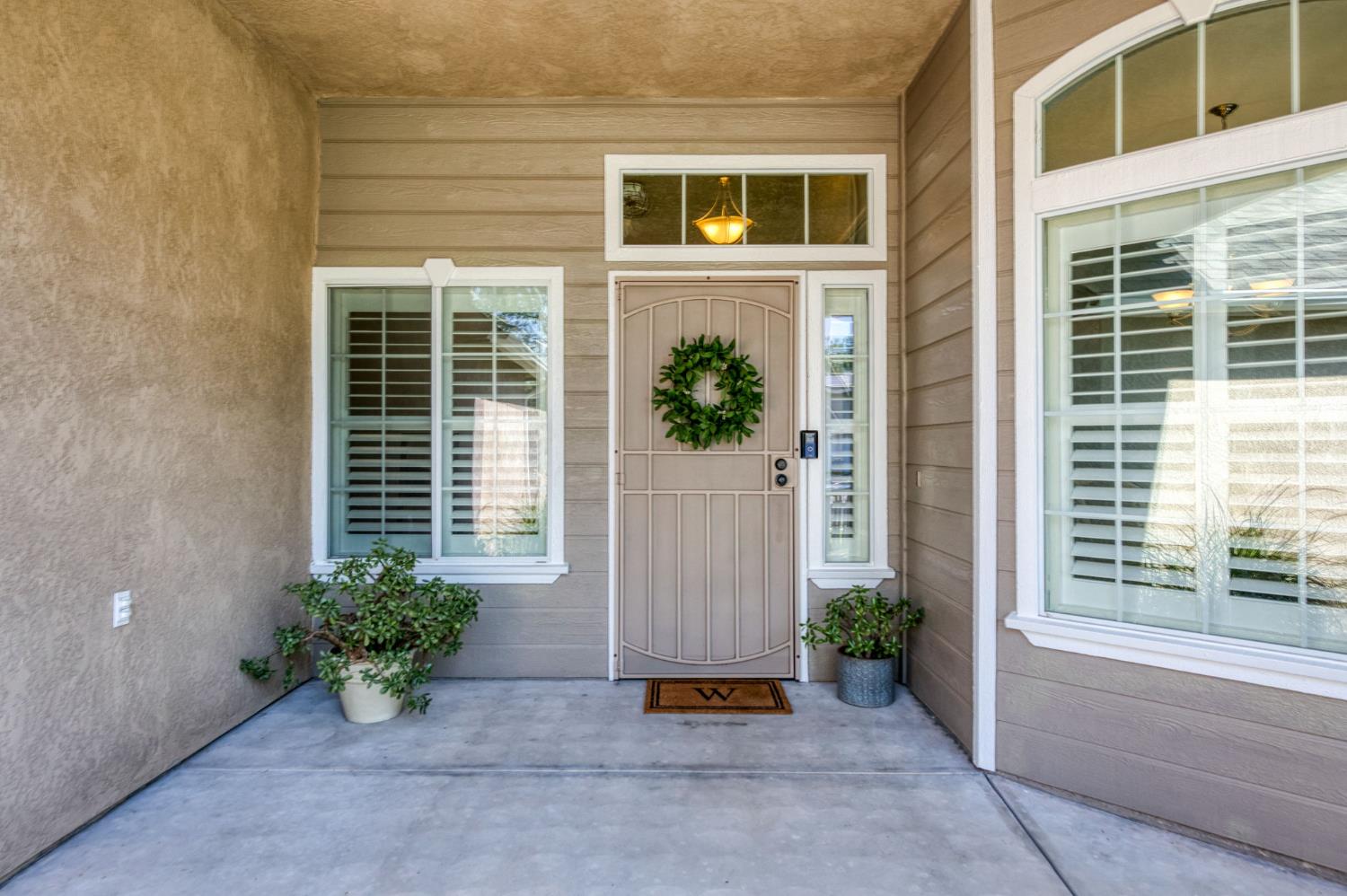 106 Moody Ave, Clovis, CA 93619