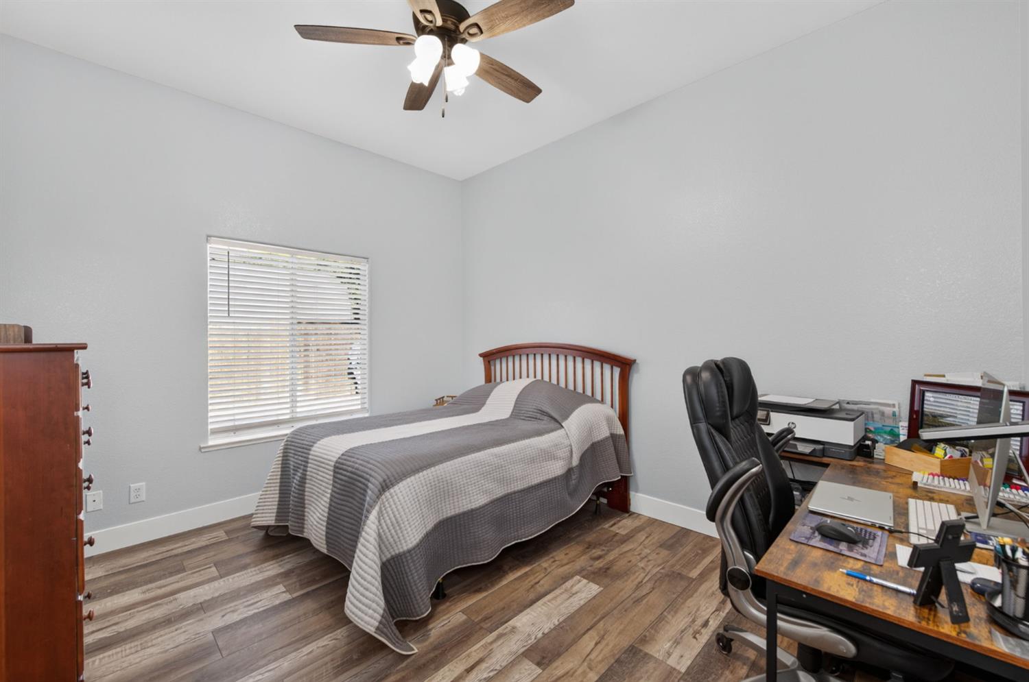 106 Moody Ave, Clovis, CA 93619